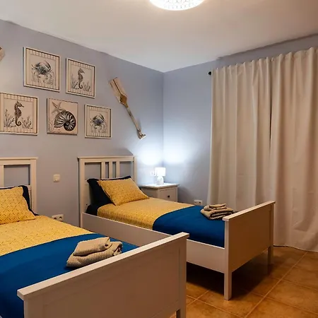 La Perla - Cliffside Retreat