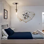 La Perla - Cliffside Retreat *
