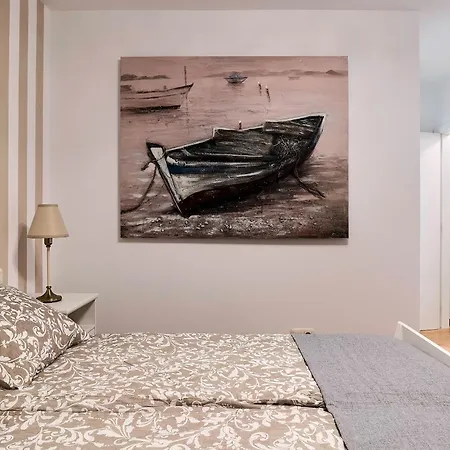 La Perla - Cliffside Retreat Villa