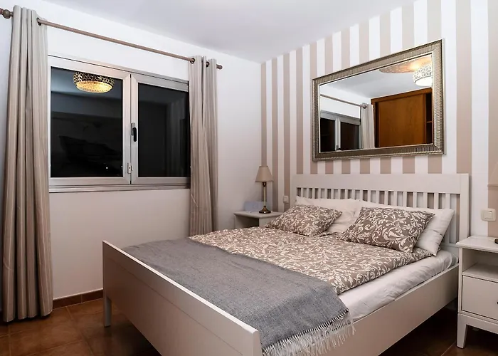 La Perla - Cliffside Retreat 빌라